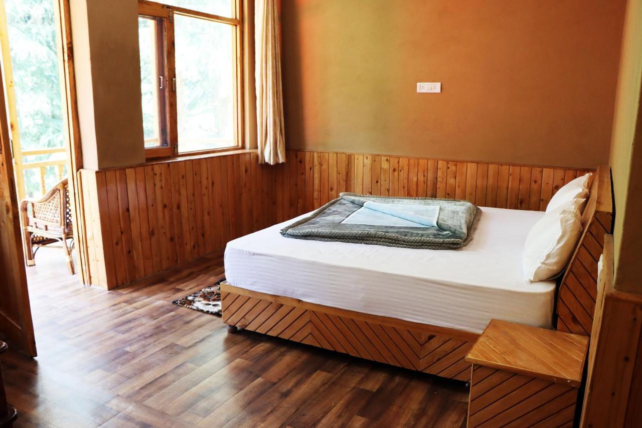 The Himalayan Heaven Apartman Jibhi Kültér fotó