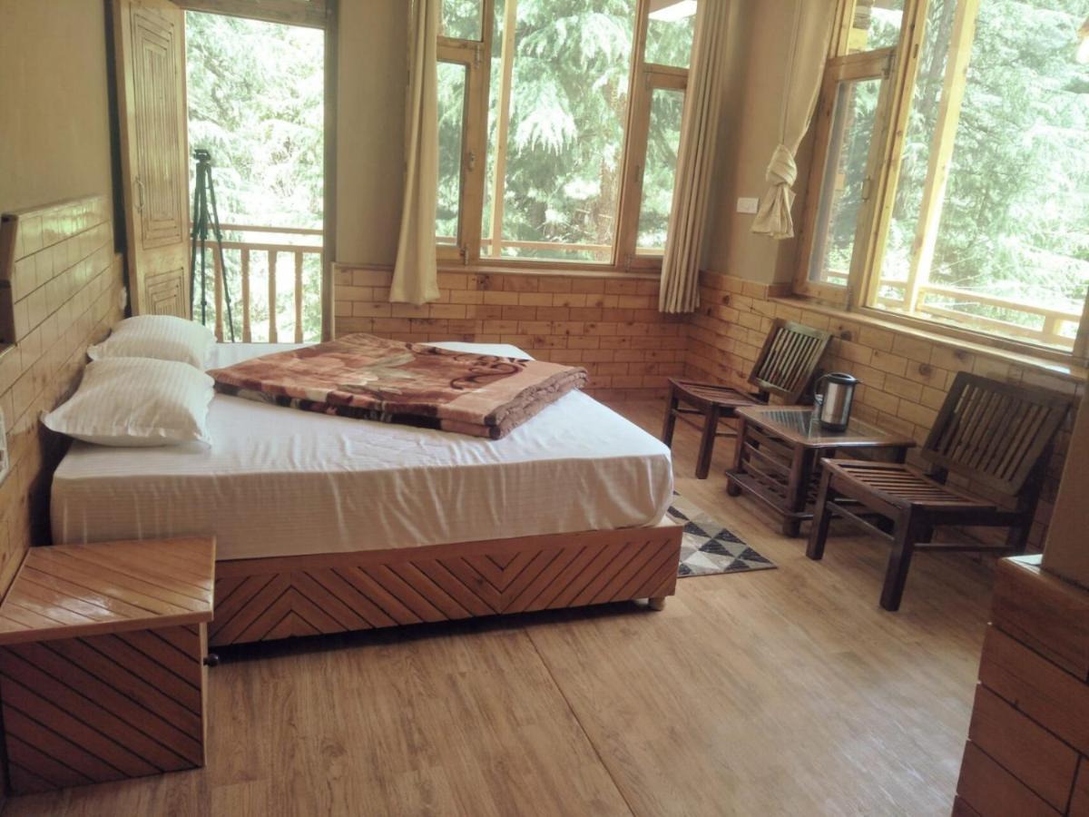 The Himalayan Heaven Apartman Jibhi Kültér fotó